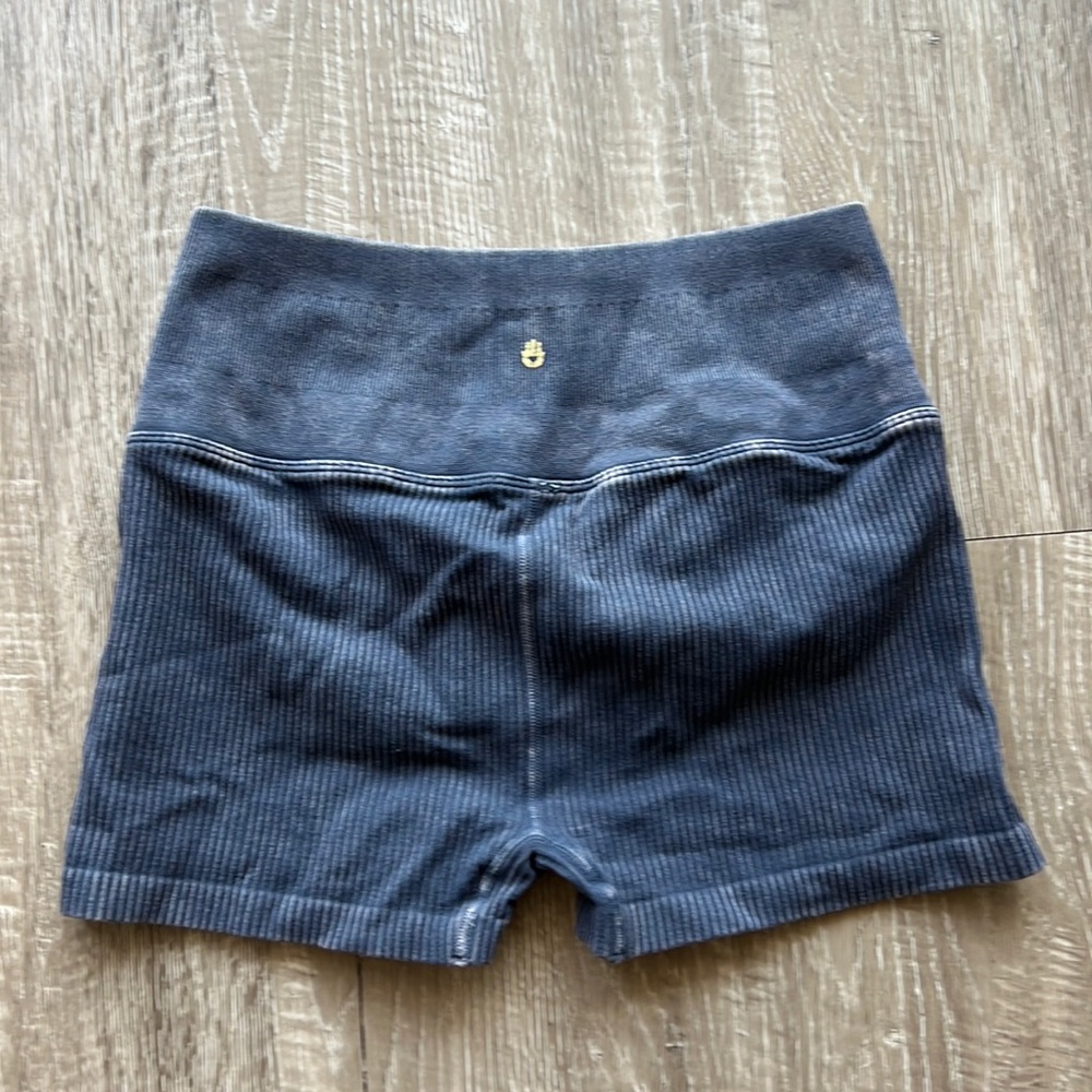Spiritual Gangster shorts XS/S NWOT
